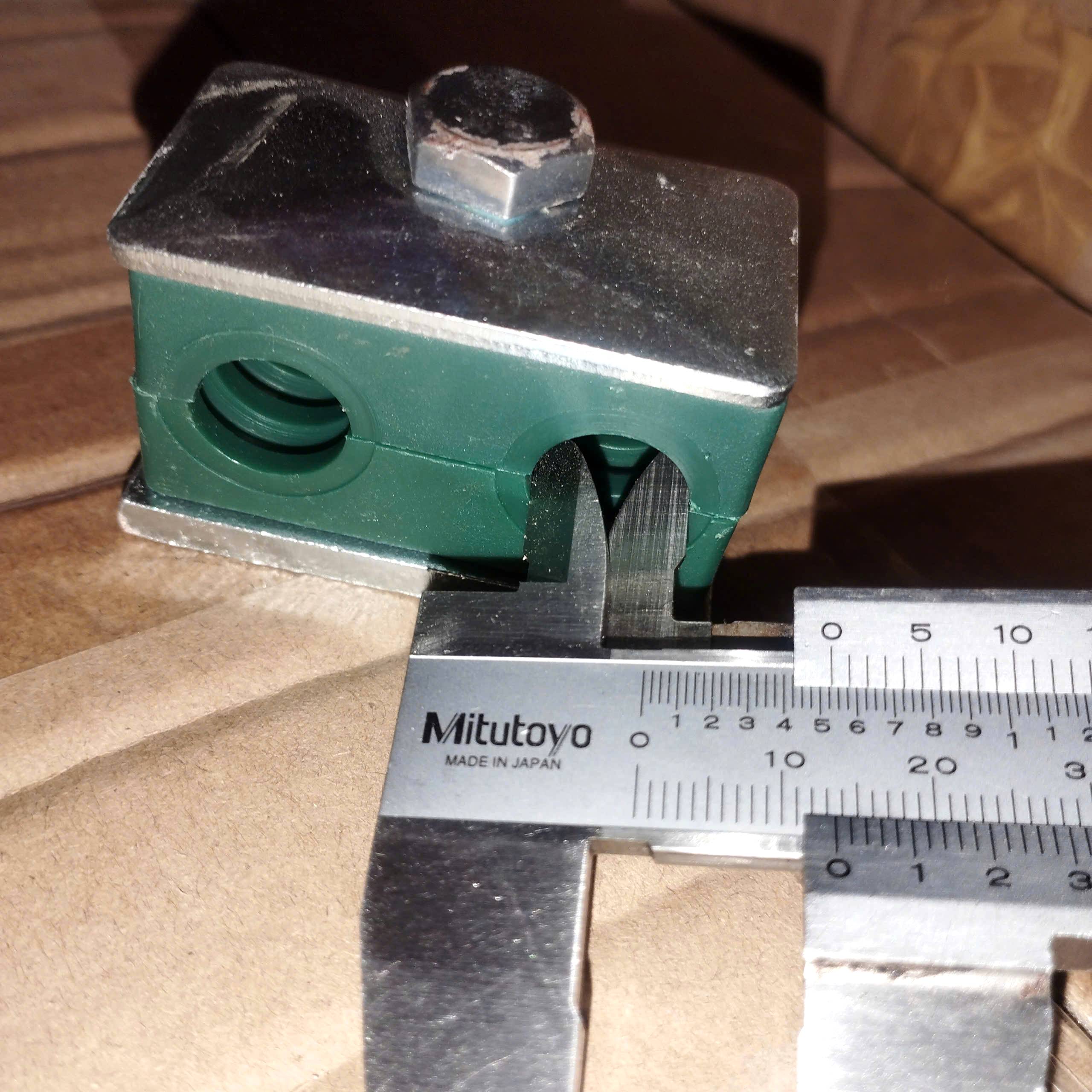 Kẹp ống đôi OD13.5mm