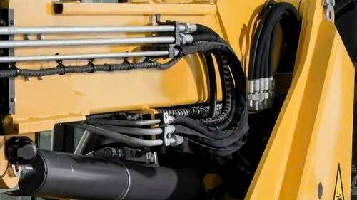 Ống mềm thủy lực uốn cong linh hoạt hơn ống cứng